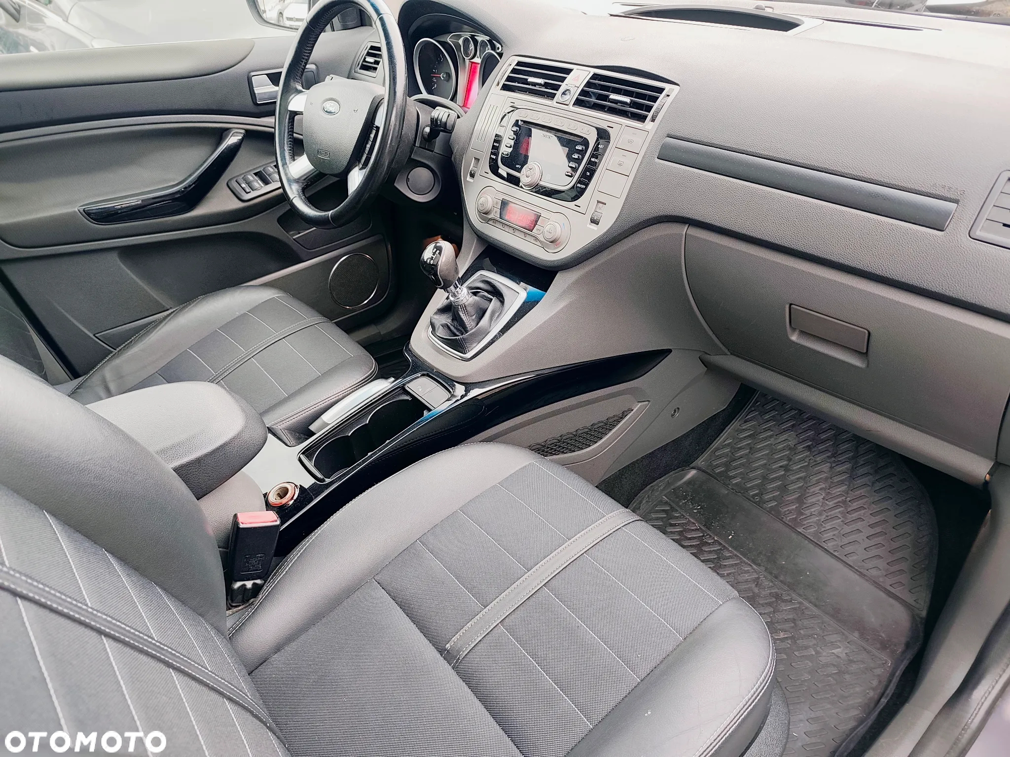 Ford Kuga 2.0 TDCi 4WD Titanium Plus - 13
