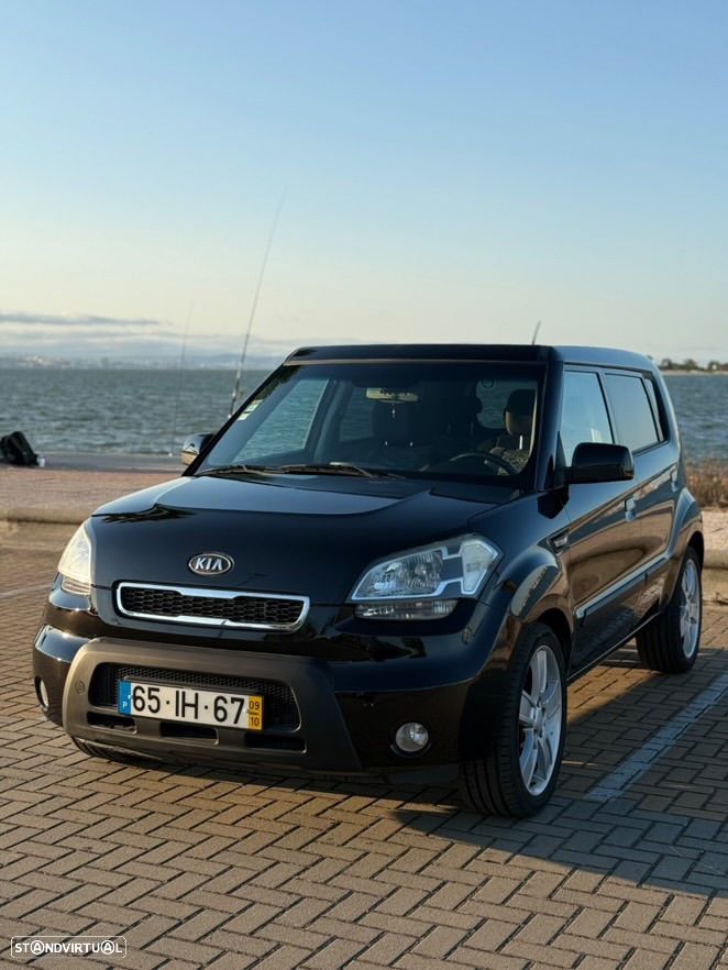 Kia Soul 1.6 CRDi TX - 1