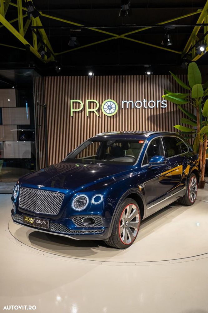 Bentley Bentayga - 2