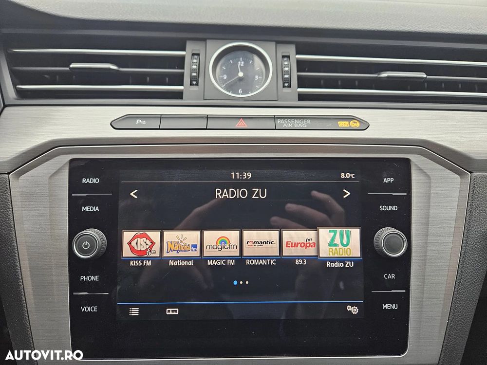 Volkswagen Passat Variant 2.0 TDI Comfortline - 8