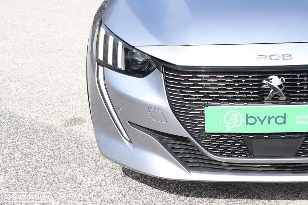 Peugeot e-208 50 kWh GT Line - 4