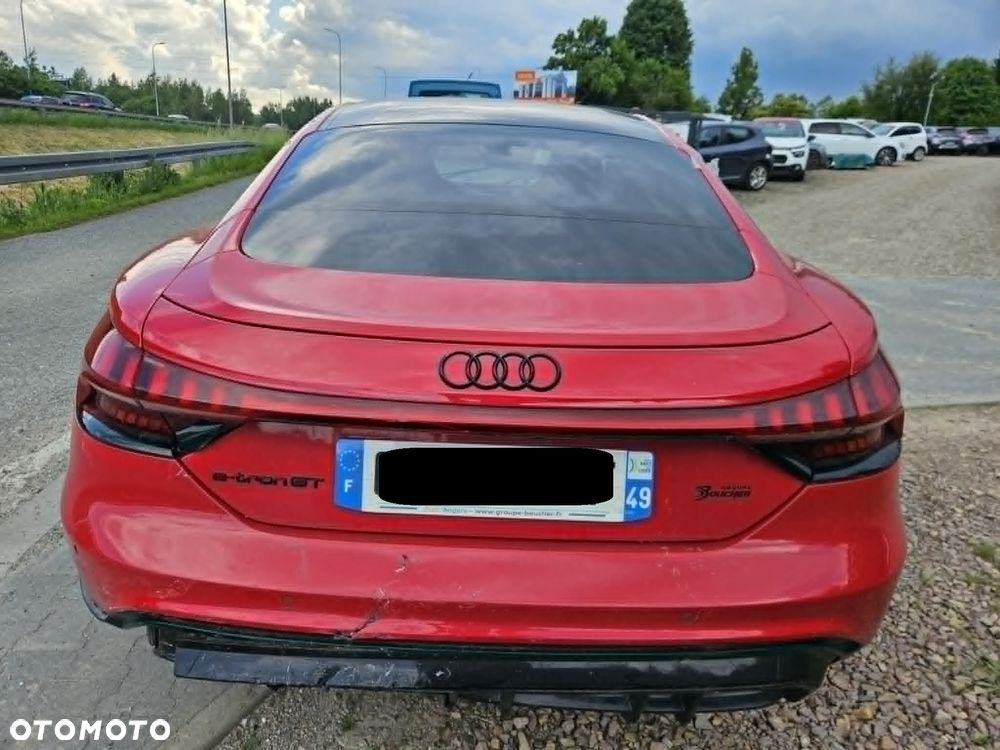 Audi e-tron GT quattro - 8
