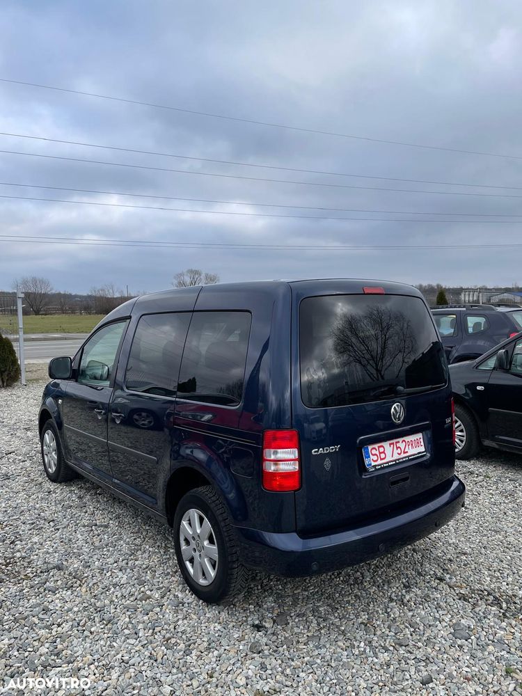 Volkswagen Caddy 1.6 TDI BlueMotion - 4