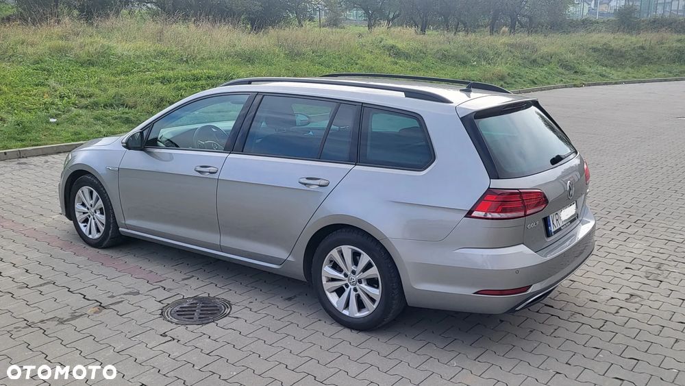 Volkswagen Golf VII 1.5 TSI BMT Comfortline - 3
