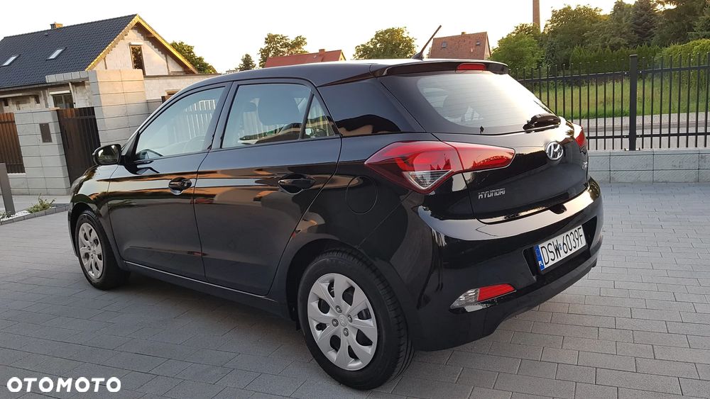 Hyundai i20 1.2 Comfort - 37