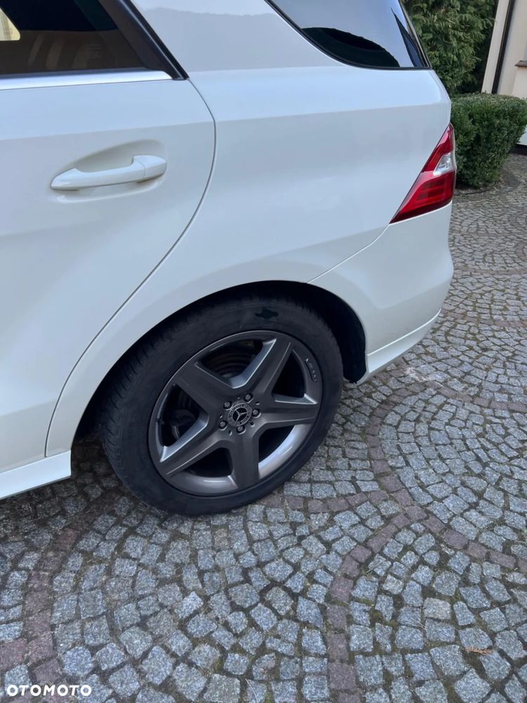 Mercedes-Benz ML - 19