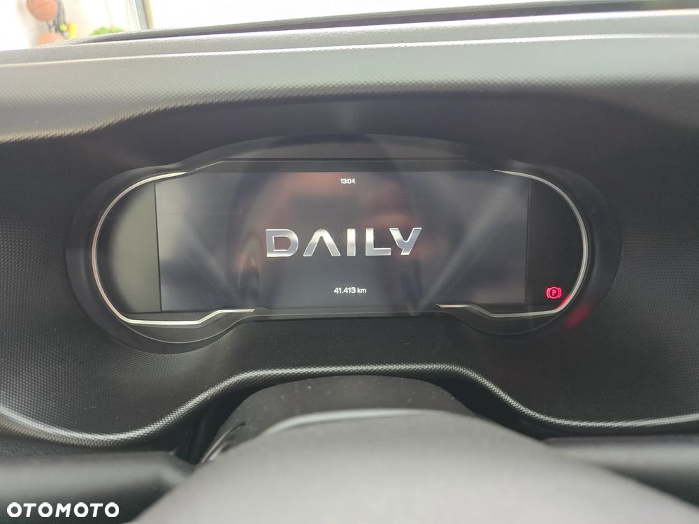 Iveco DAILY 35C16 / 50C16 KONTENER 8PALET WINDA DHOLLANDIA 750Kg 41Tyś km SERWIS ASO IVECO DO OSTATNIEGO Km STAN NOWY NOWY NOWY NA GWARANCJI BOGATA OPCJA WYPOSAŻENIA ASYSTENTY KIEROWCY TEMPOMAT KLIMA KAMERA COFANIA FOTEL KIEROWCY PNEŁMATYCZNY - 4