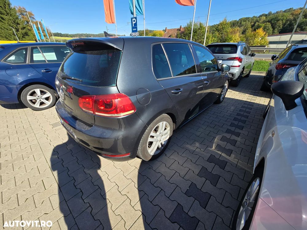 Volkswagen Golf 2.0 DPF GTD DSG - 6