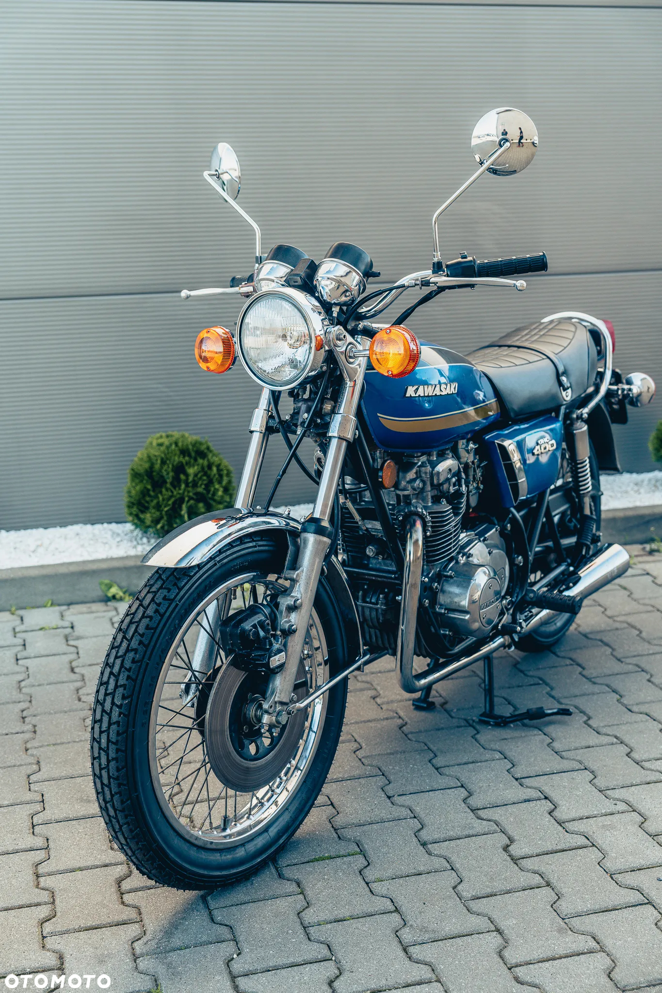 Kawasaki KZ - 12