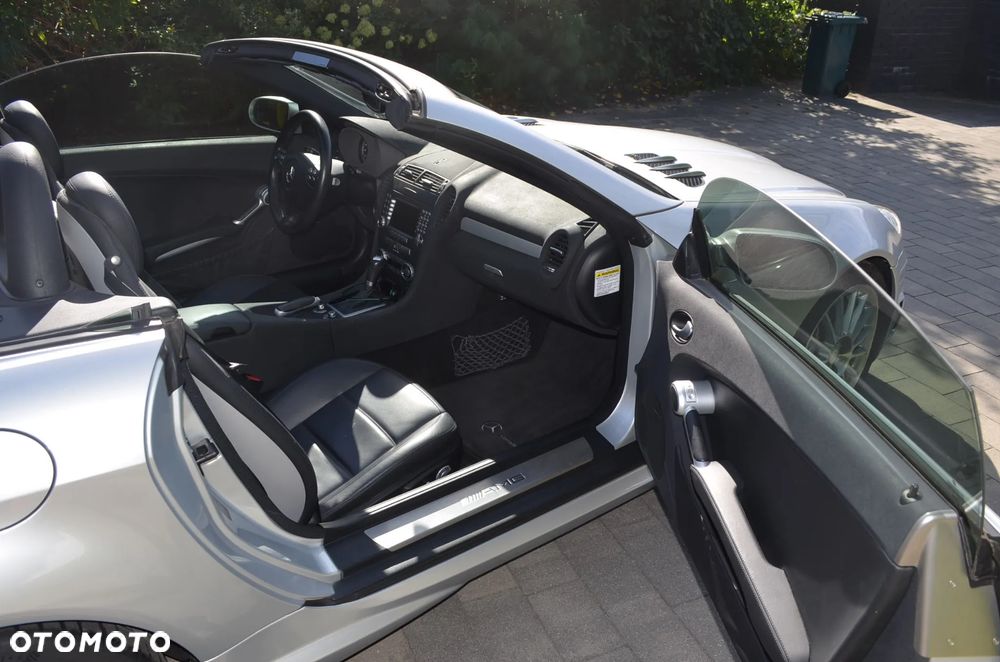 Mercedes-Benz SLK - 11