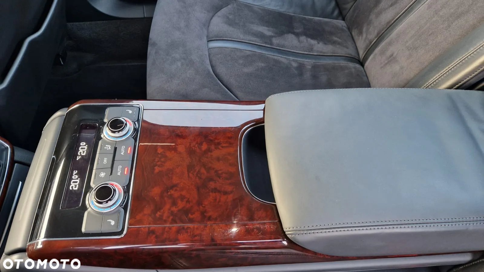 Audi A8 3.0 TDI DPF clean diesel quattro tiptronic - 24