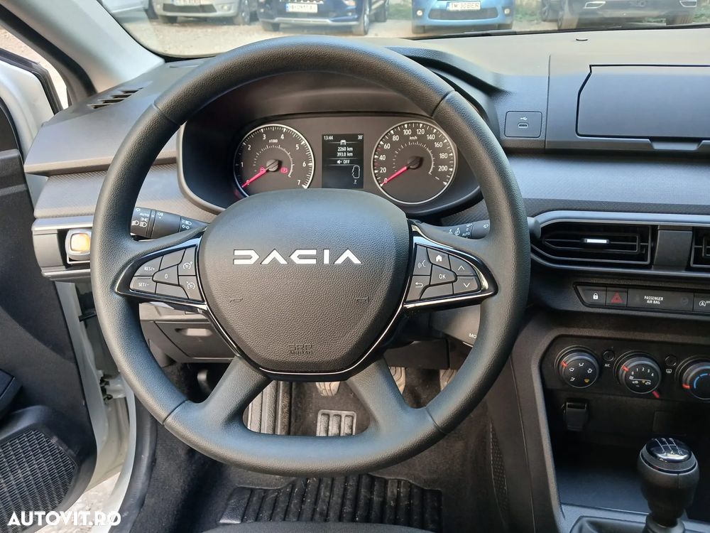 Dacia Sandero TCe 90 MT5 City - 15