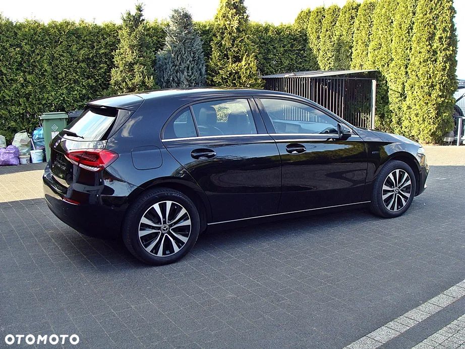 Mercedes-Benz Klasa A 250 e 8G-DCT Progressive Advanced - 4