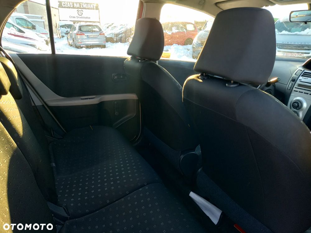 Toyota Yaris 1.3 Luna - 14