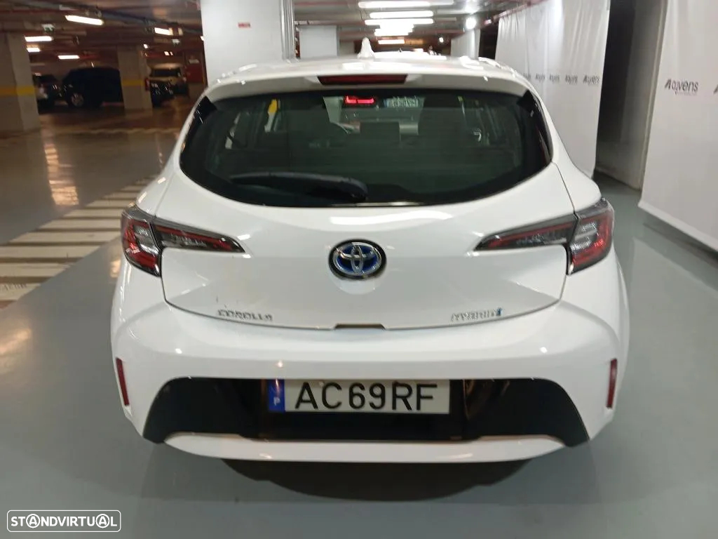 Toyota Corolla 1.8 Hybrid Comfort - 6