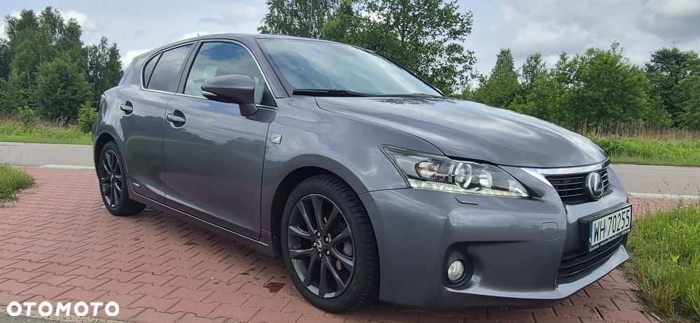 Lexus CT - 2