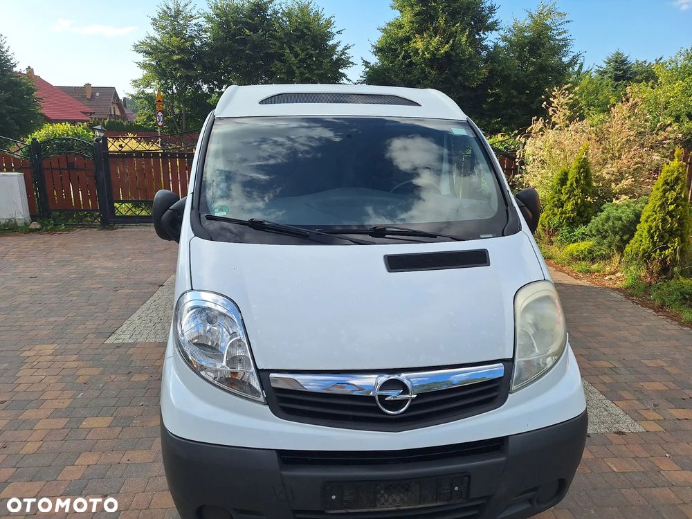 Opel Vivaro - 18