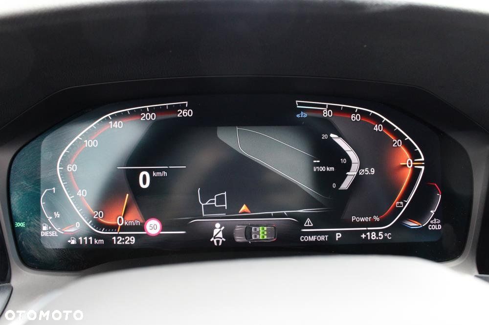 BMW Seria 3 - 16