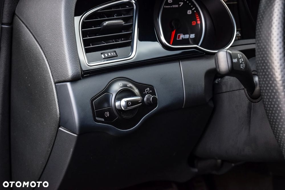 Audi RS5 Coupé S tronic - 37