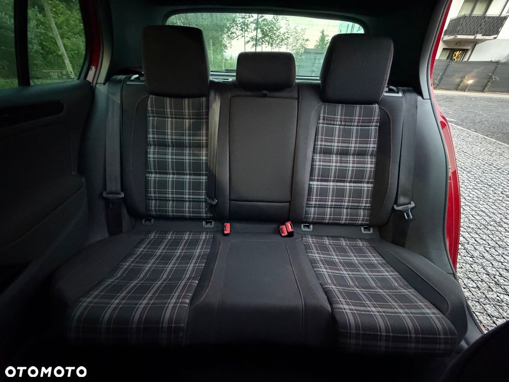 Volkswagen Golf 2.0 TSI GTI - 14