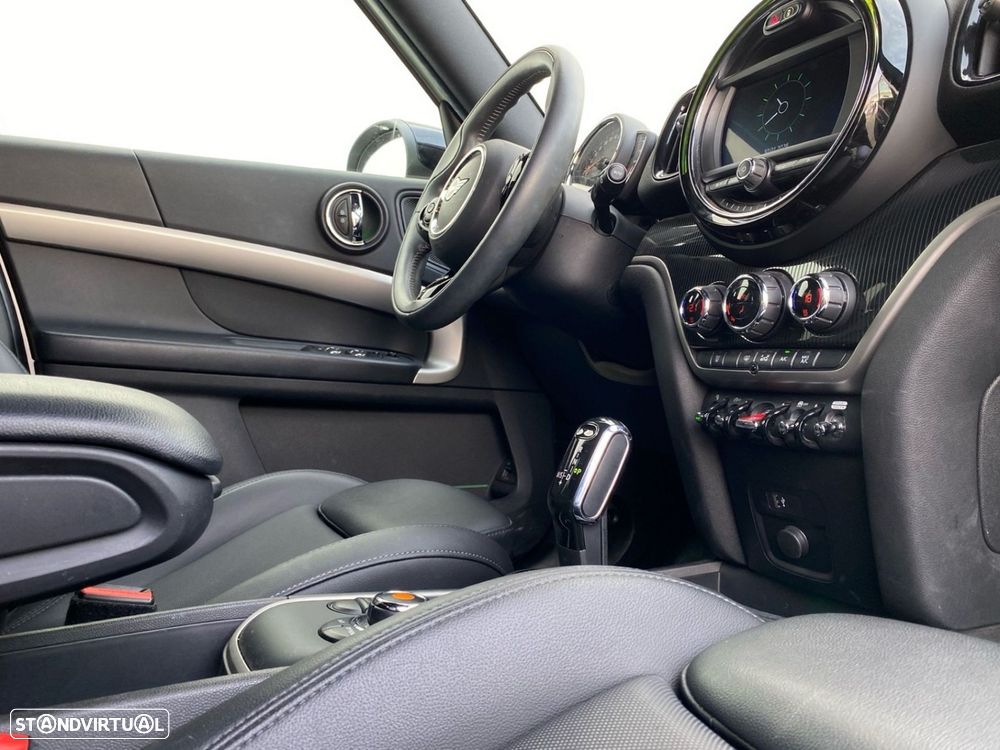 MINI Countryman Cooper D Classic Auto - 13