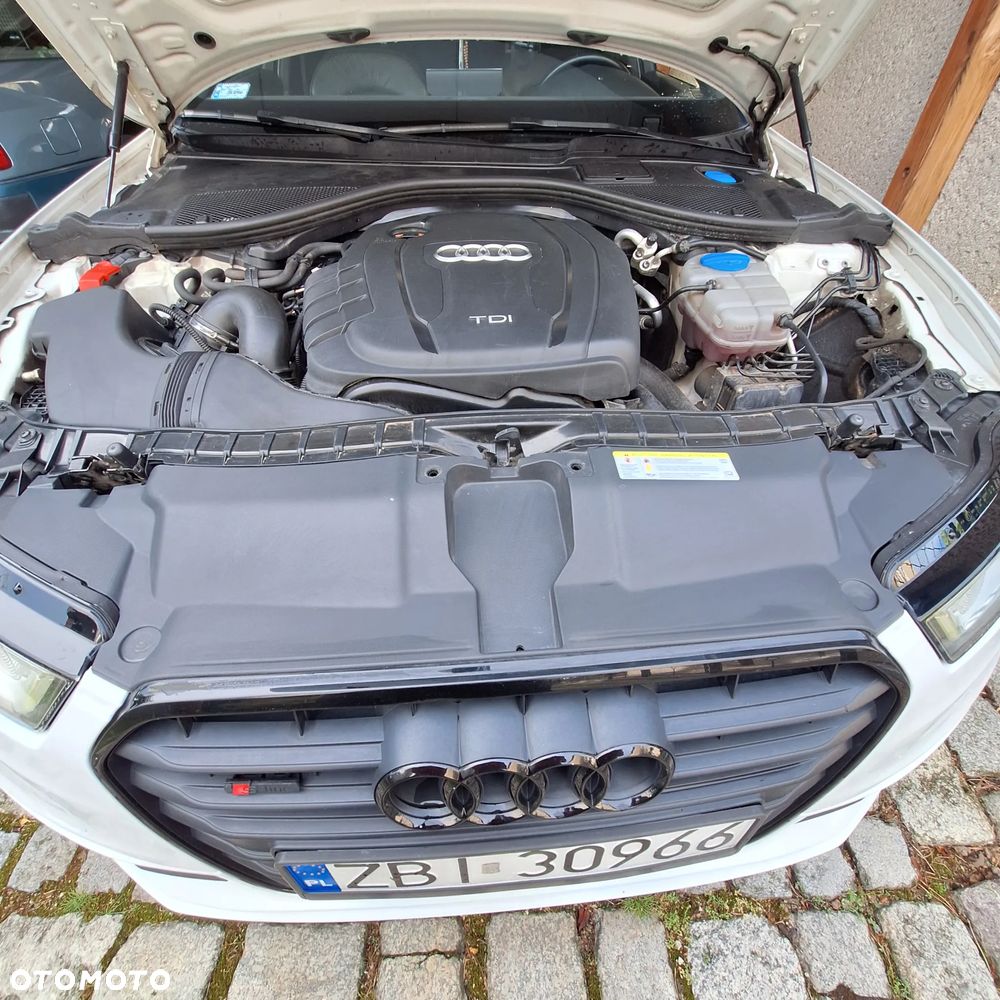 Audi A6 Avant - 13