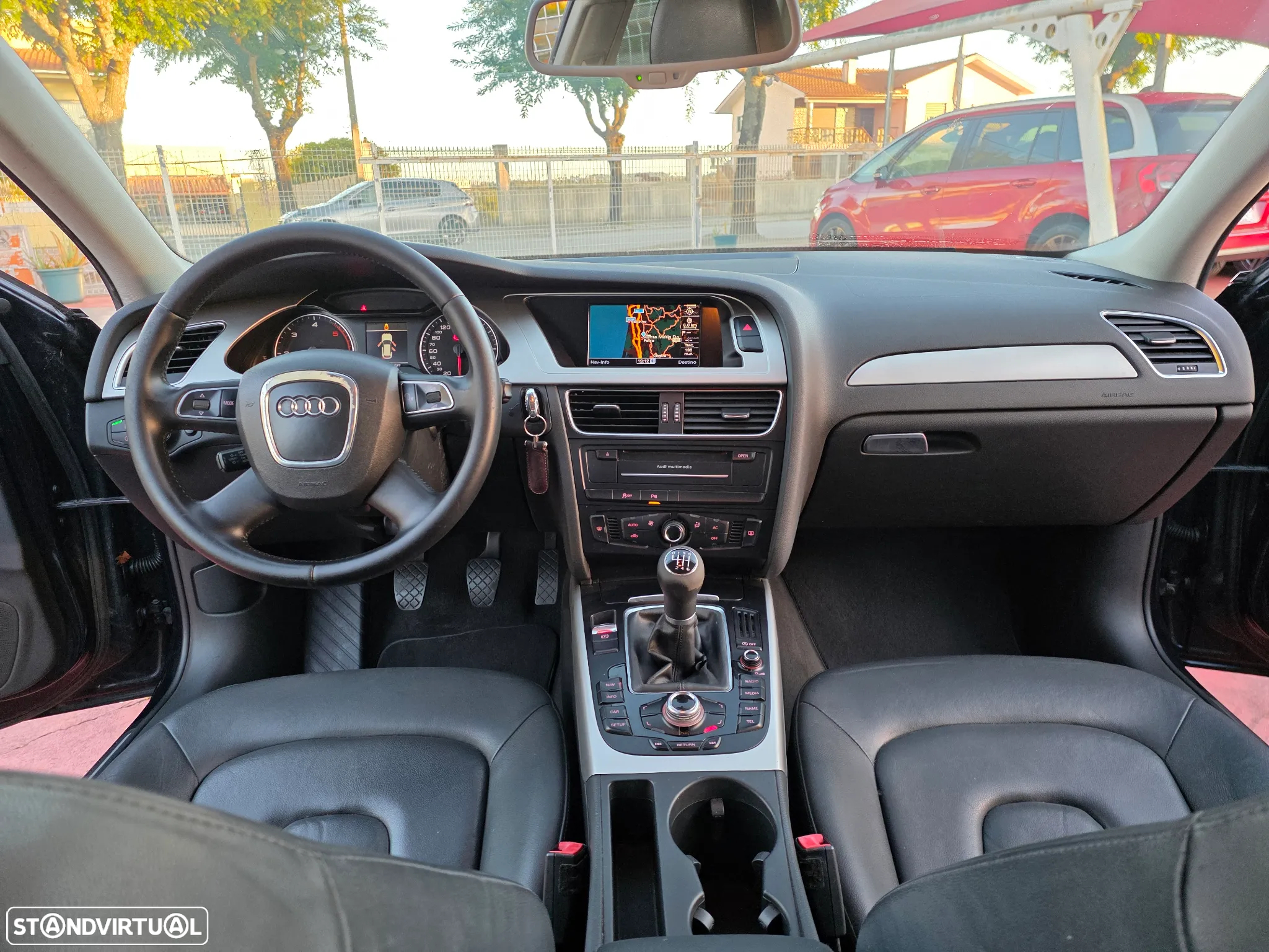 Audi A4 Avant 2.0 TDI exclusive - 34