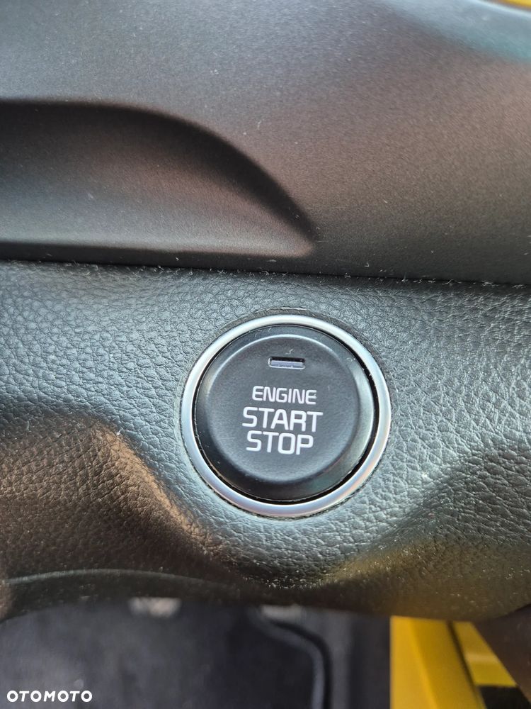 Kia Stonic 1.2 L Business Line - 15