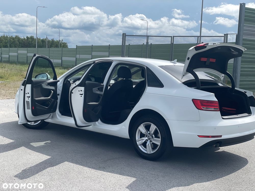 Audi A4 Limousine 2.0 TDI - 13