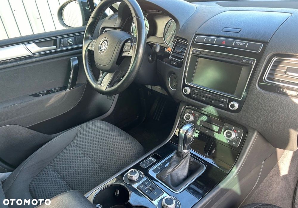 Volkswagen Touareg - 18