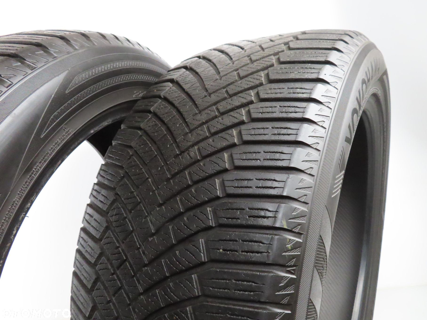 2x 275/45R20 OPONY ZIMOWE Yokohama BluEarth Winter V906 SUV 110V XL - 8