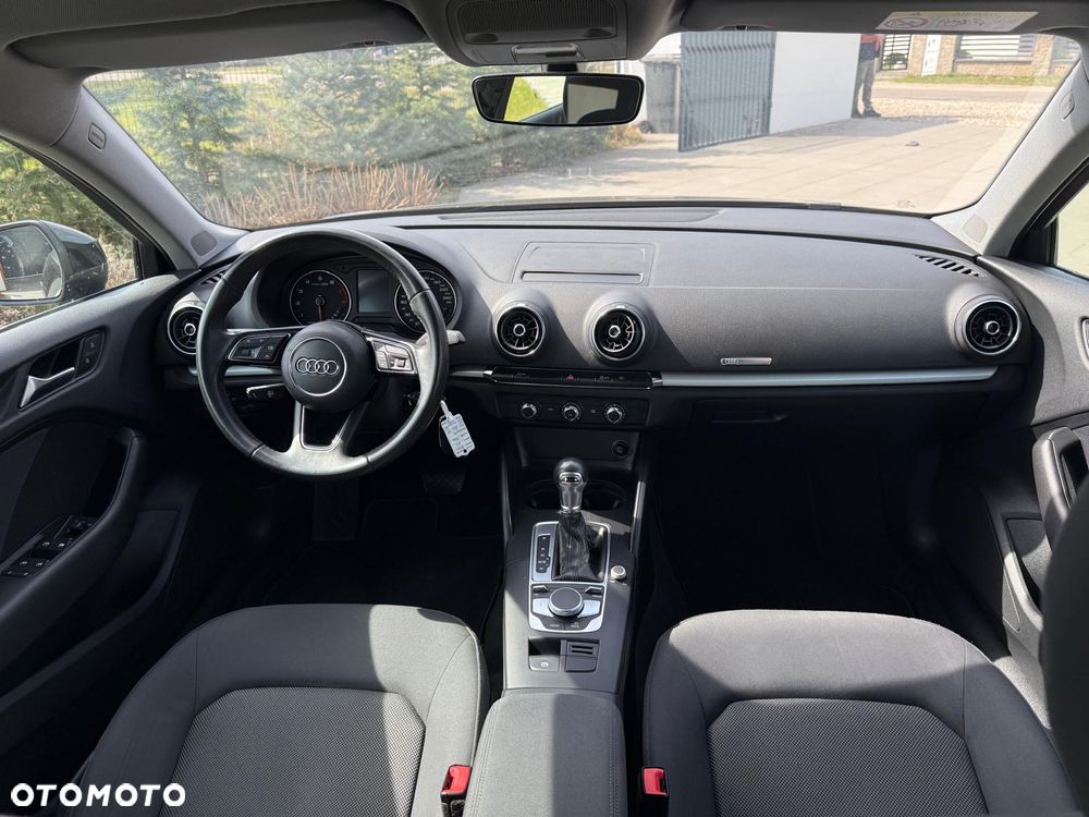 Audi A3 Sportback 1.0 TFSI S tronic - 5