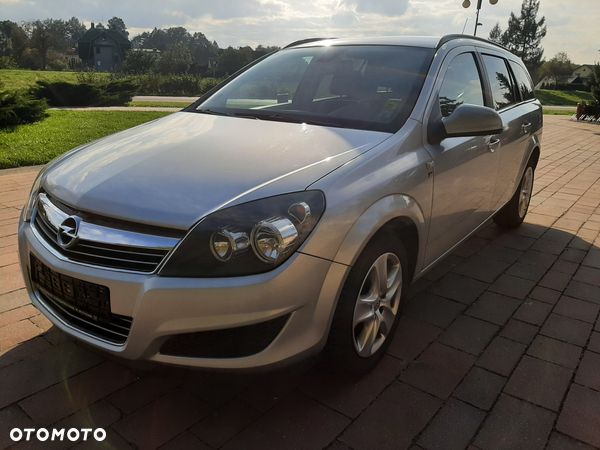 Opel Astra 1.7 CDTI Caravan DPF Edition