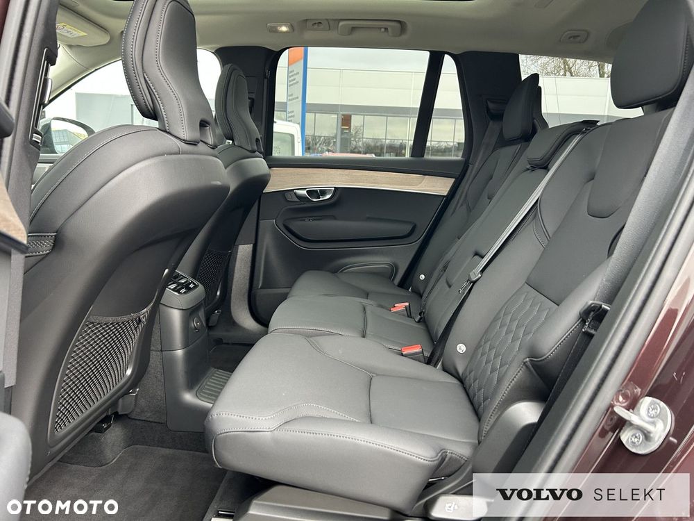 Volvo XC 90 - 30