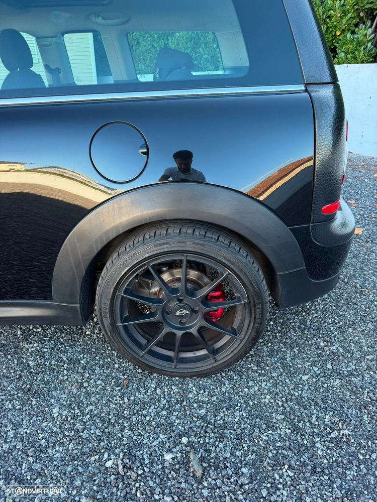 MINI Clubman Cooper D - 14