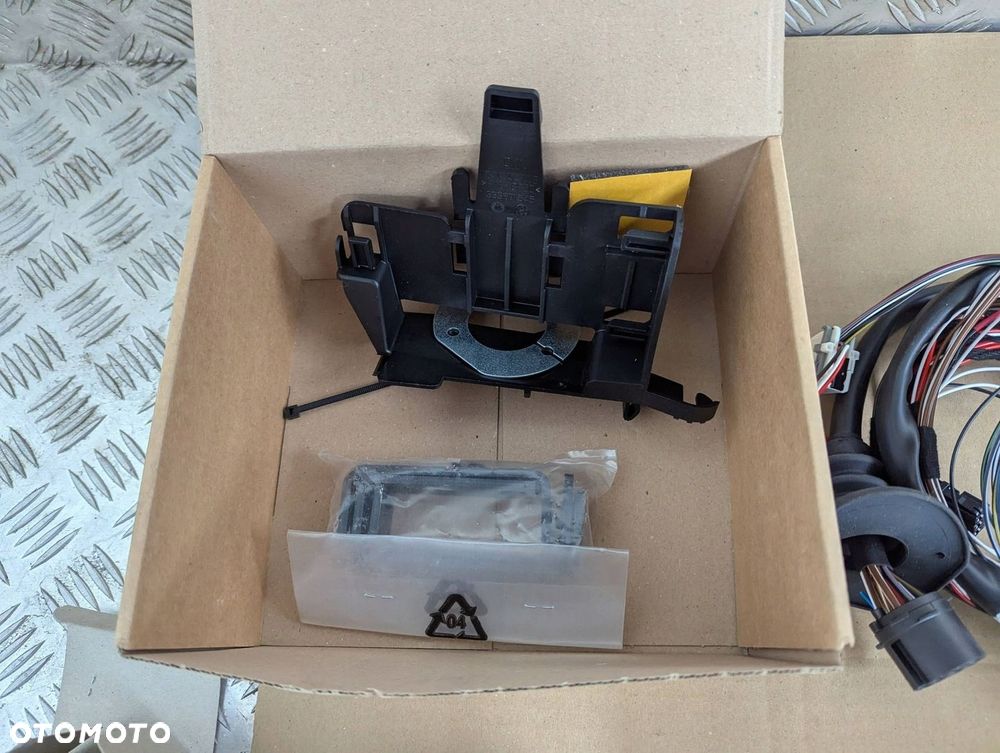 Opel Astra J IV 2010-2015 moduł haka instalacja 13586468 - 6