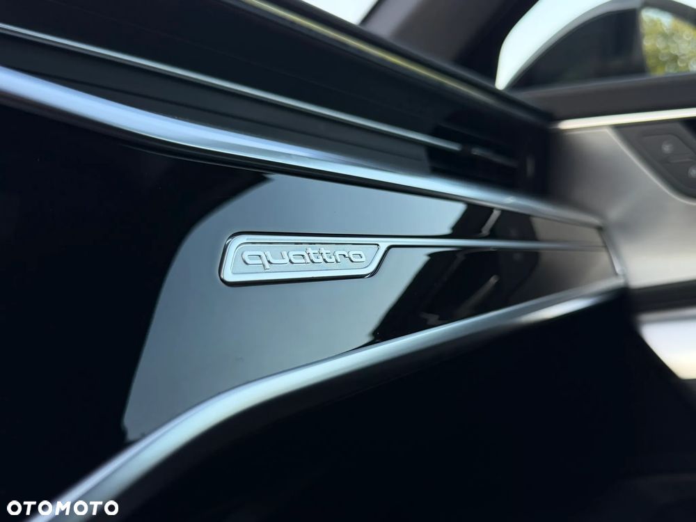 Audi A6 Avant 40 TDI quattro S tronic S line - 22
