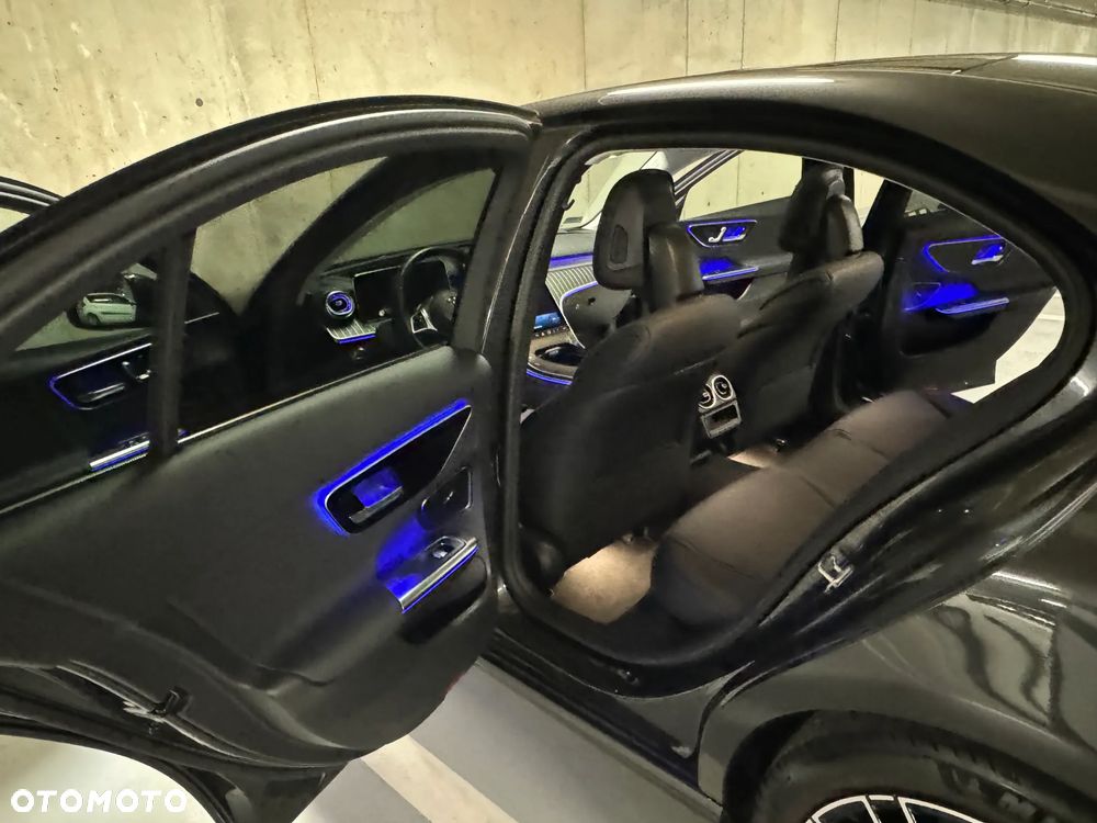 Mercedes-Benz Klasa C 200 4MATIC 9G-TRONIC - 12