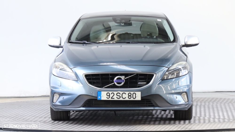 Volvo V40 1.6 D2 Momentum - 3