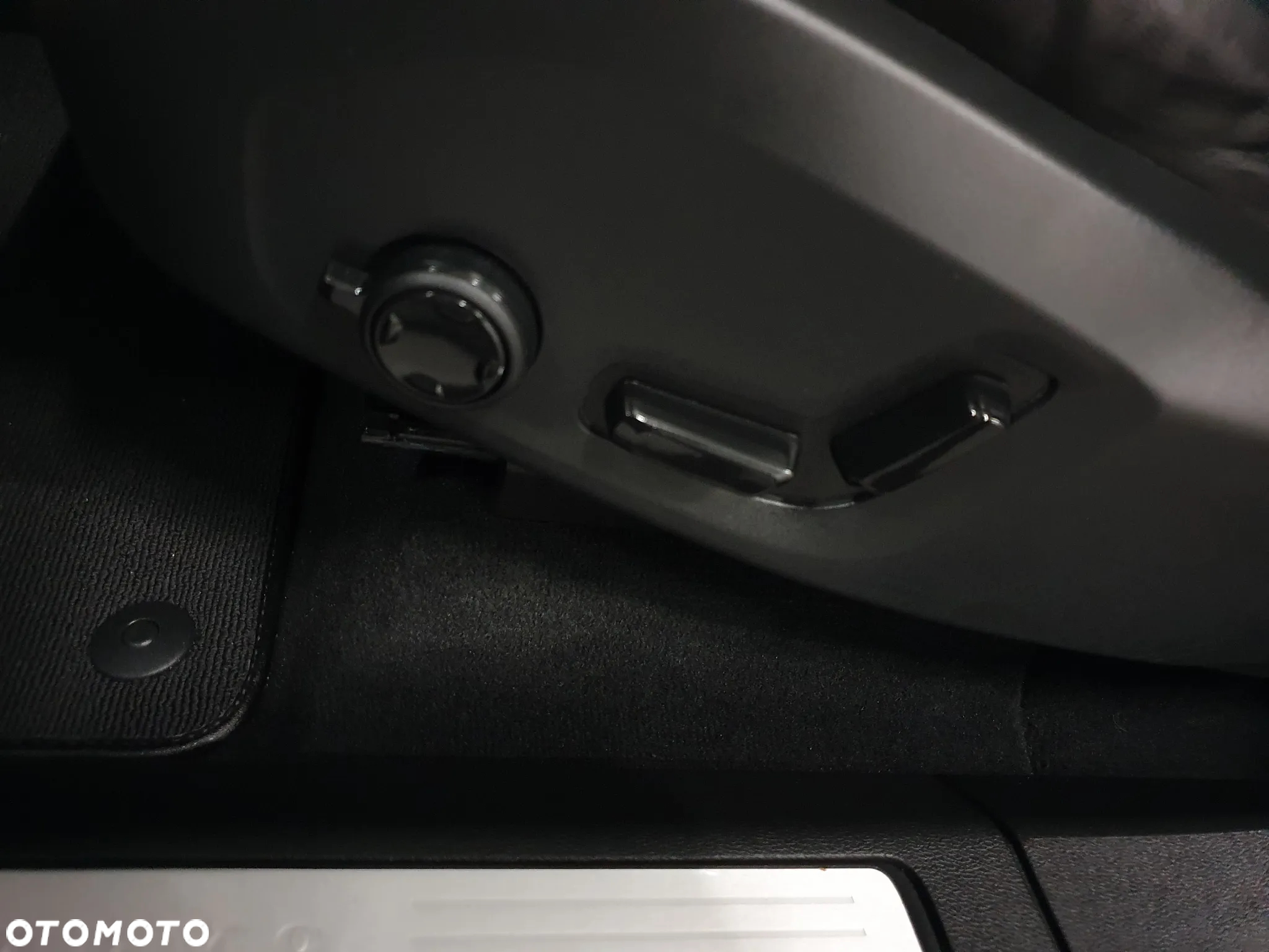 Volvo XC 60 B4 D Geartronic RDesign - 21