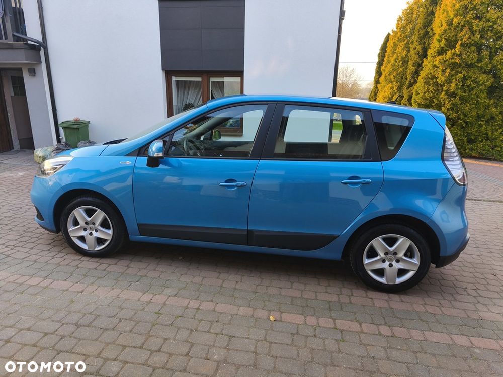 Renault Scenic 1.6 16V 110 TomTom Edition - 16