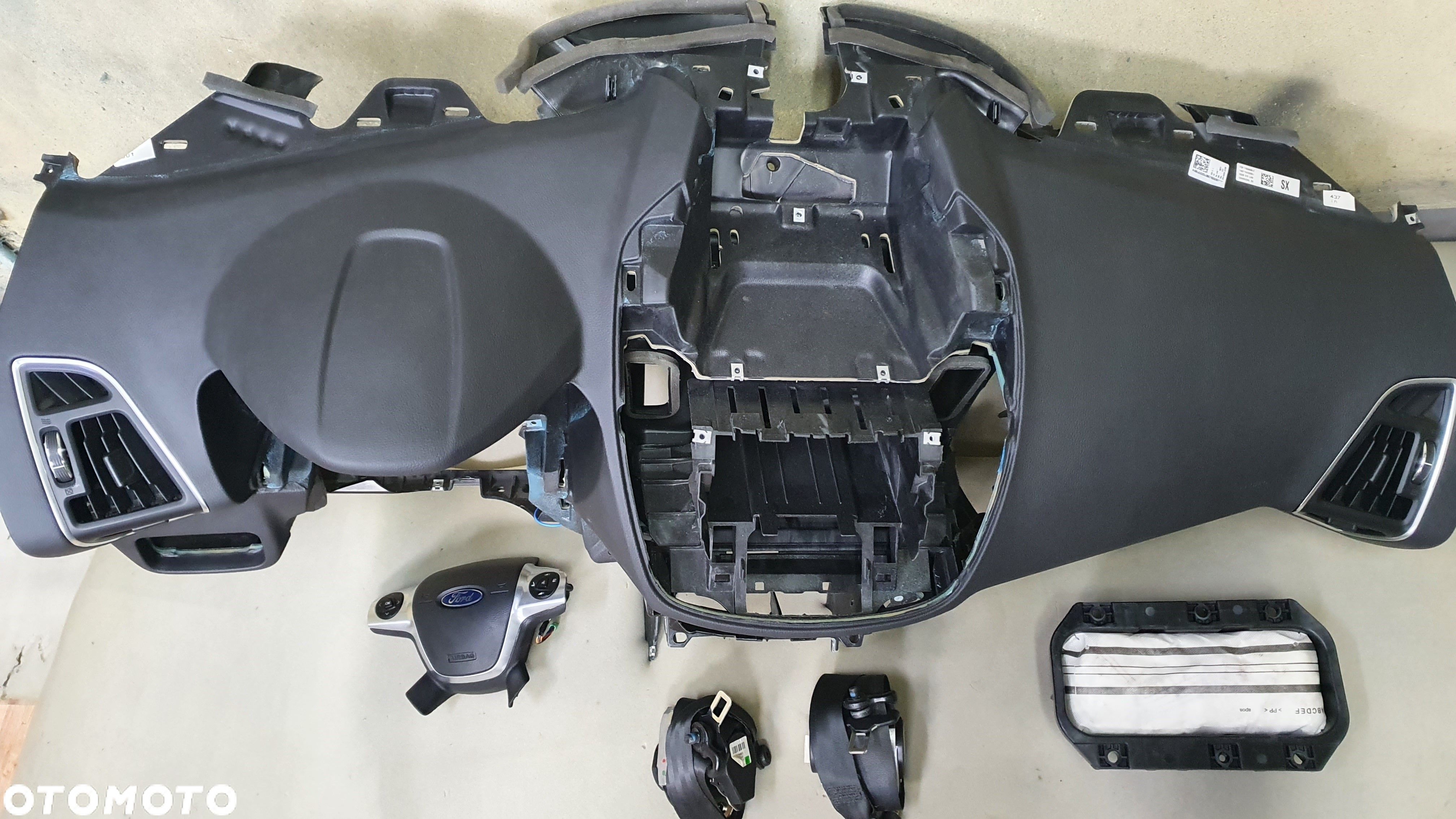 Kokpit Deska Ford Kuga MK2 C-Max Poduszki pasy - 1