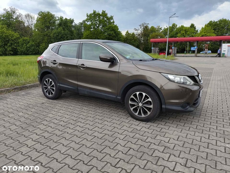 Nissan Qashqai - 10