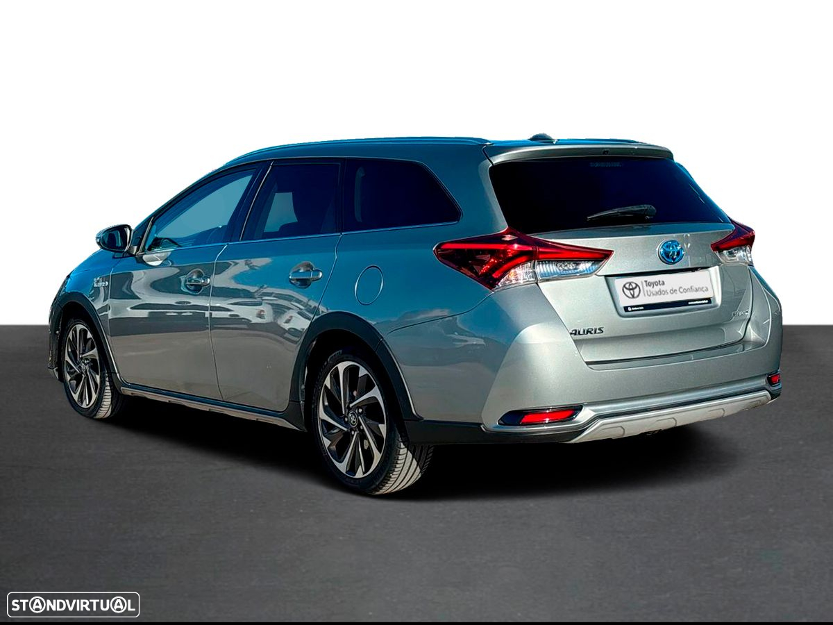 Toyota Auris Touring Sports 1.8 HSD Freestyle - 2