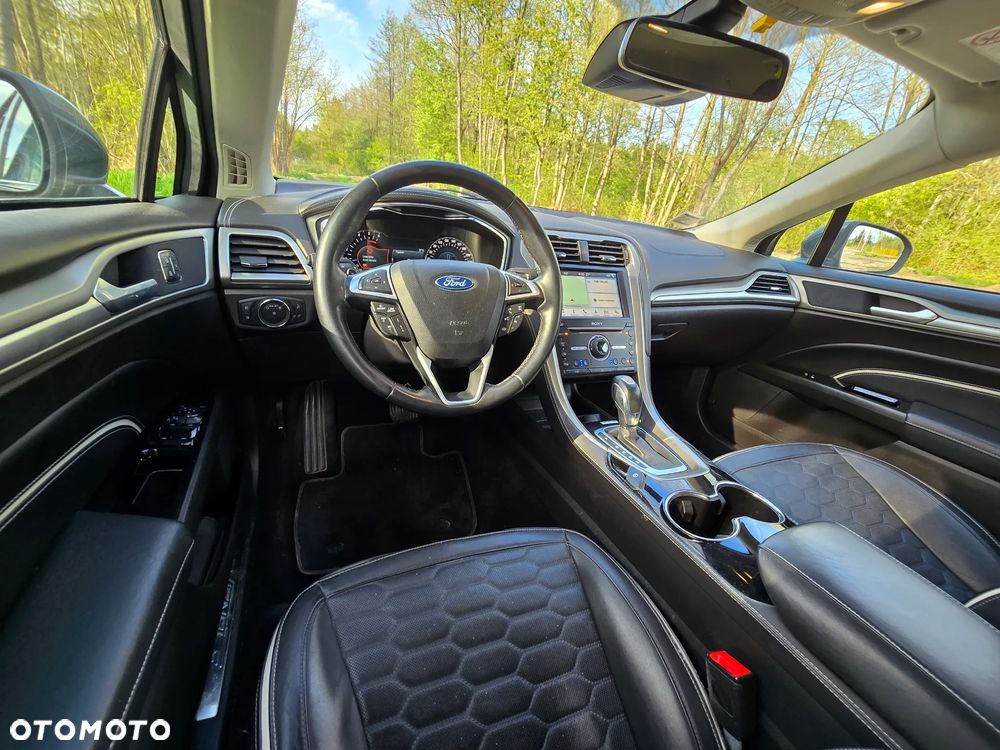 Ford Mondeo 2.0 TDCi PowerShift-Aut Allrad Vignale - 29