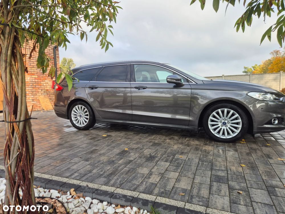 Ford Mondeo - 12
