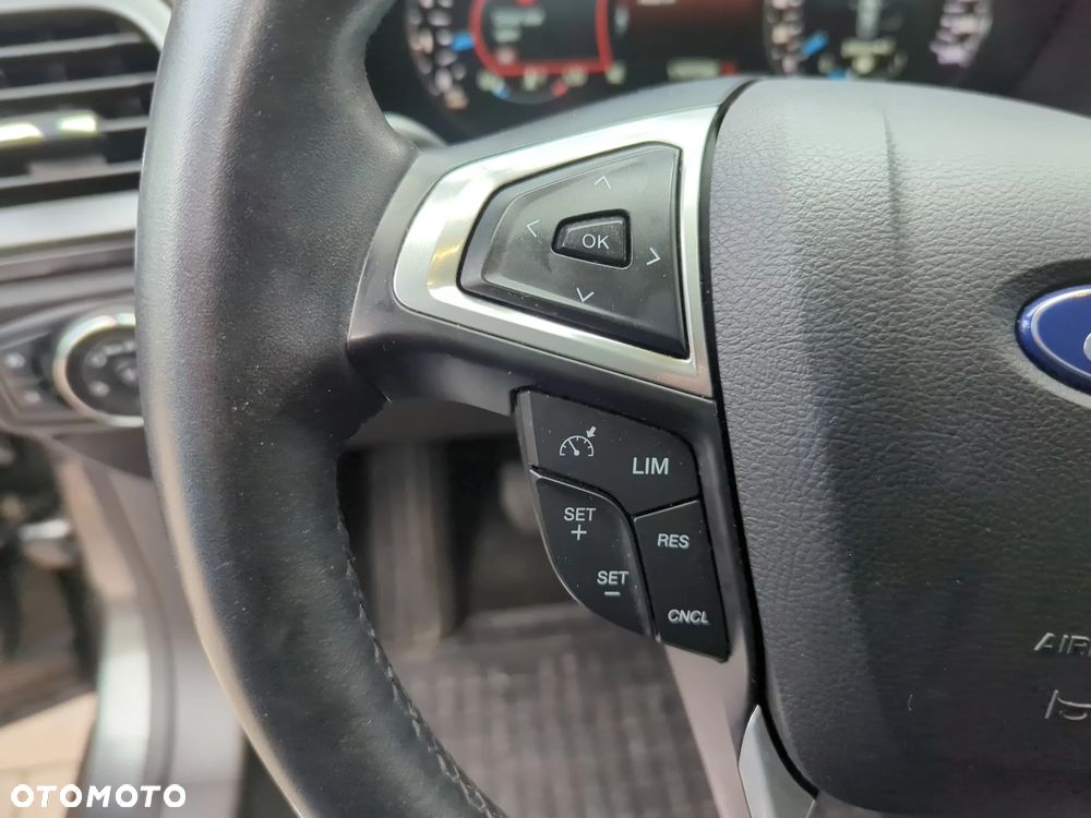 Ford Mondeo 2.0 TDCi Titanium - 22