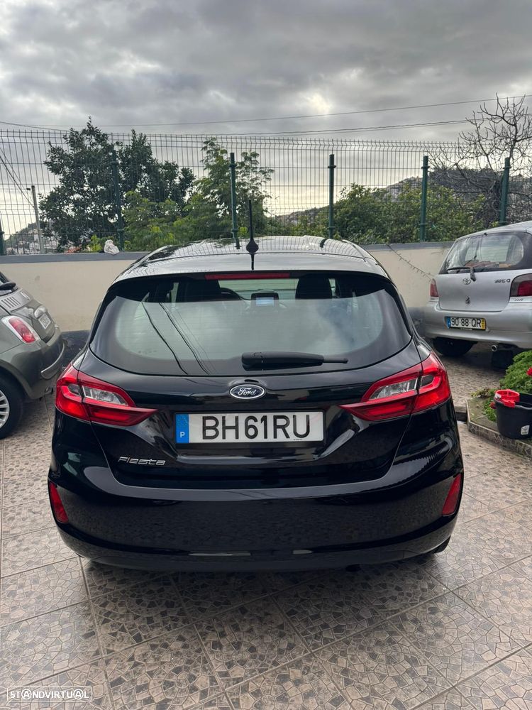 Ford Fiesta - 7