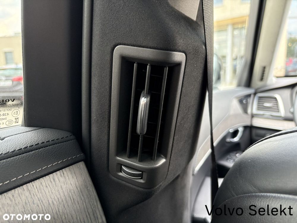 Volvo XC 90 - 28