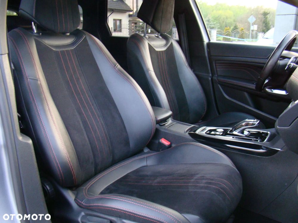 Peugeot 308 BlueHDi 180 EAT6 GT - 24